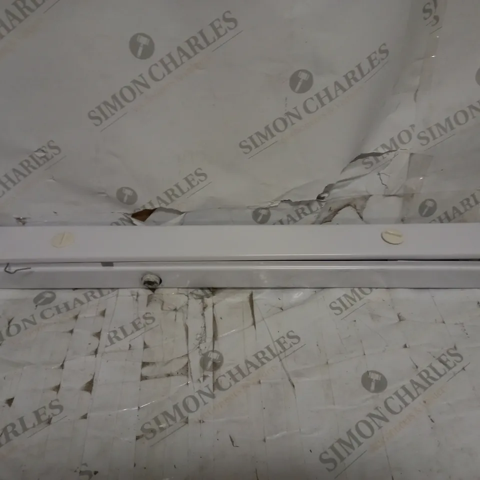 BRAND NEW 2FT BATTEN 18W TWIN FITTING (LPT218/X)