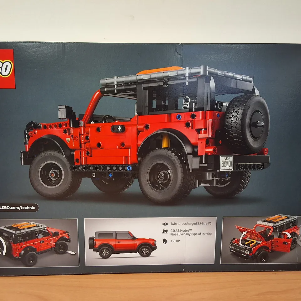 BOXED LEGON TECHNICS FORD BRONCO SUV - 42213