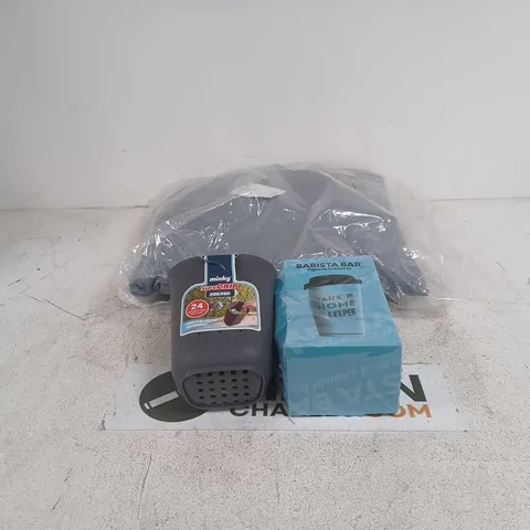 BOX OF APPROXIMATELY 20 ASSORTED ITEMS TO INCLUDE PILLOW, BARISTA BAR CUP, MINKY CLOTHES PEGS ETC