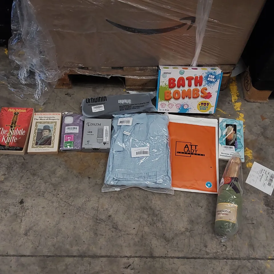 PALLET OF ASSORTED ITEMS INCLUDING: WOMEN'S CLOTHING, PHONE SCREEN PROTECTOR, PET TOY, LED CORN BULB, BOOKS, PHONE CASE, BATH BOMBS