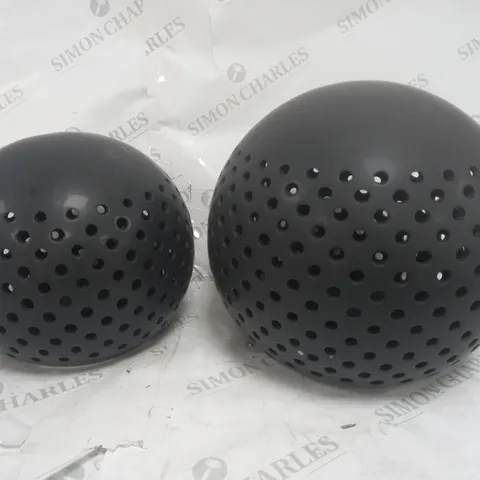 BOXED OUTLET K BY KELLY HOPPEN SET OF 2 INDOOR OUTDOOR ORBS WITH TIMER