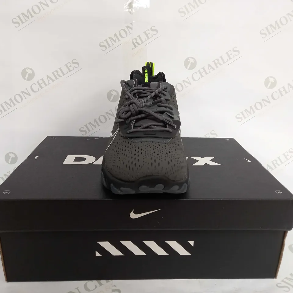 NIKE REACT VISION IN BLACK - UK 10