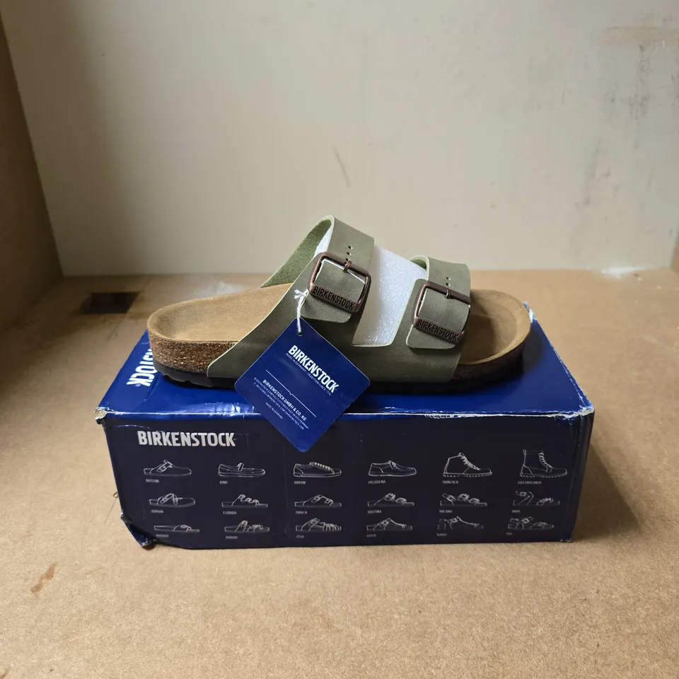 BIRKENSTOCK ARIZONA SANDALS – UK 6