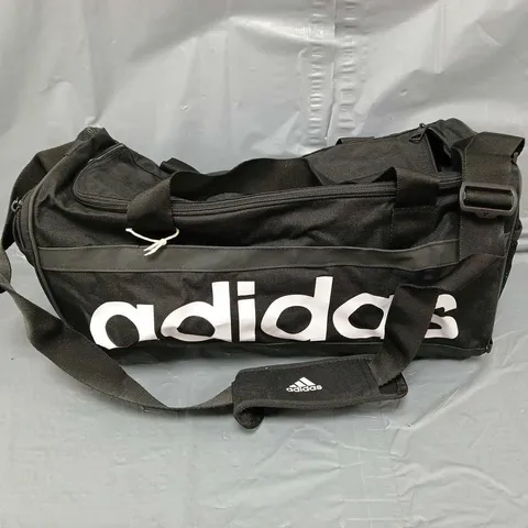 ADIDAS DUFFELBAG