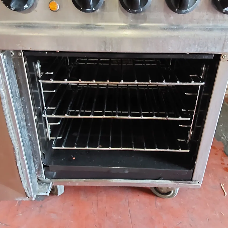 LINCAT COMMERCIAL ELECTRIC OVEN 