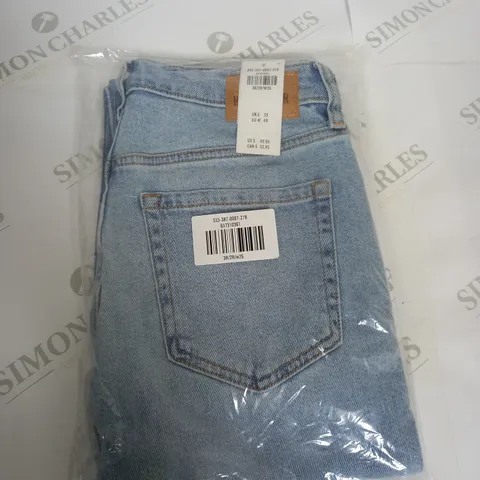 BAGGED HOLLISTER PALE BLUE DENIM JEANS SIZE W26