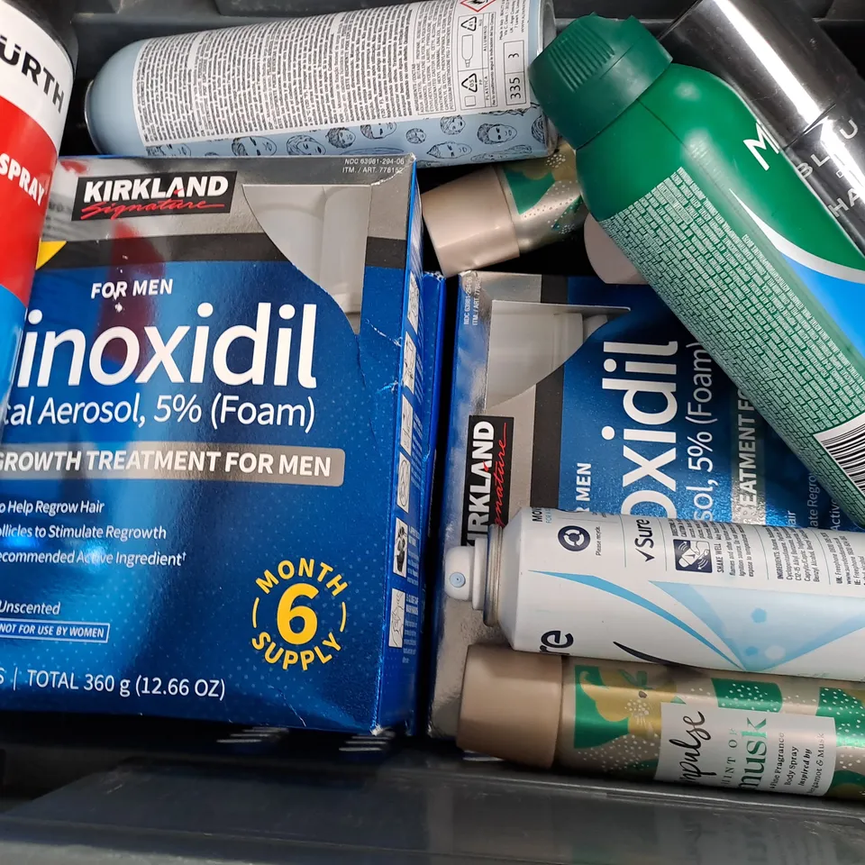 APPROXIMATELY 10 ASSORTED AEROSOL ITEMS IN INCLUDE DEODORANT, BODY FRAGRANCE, ETC- COLLECTION ONLY