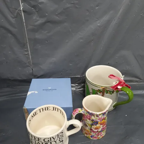 APPROXIMATELY 4 ASSORTED HOUSEHOLD ITEMS TO INCLUDE, MUGS , ETC