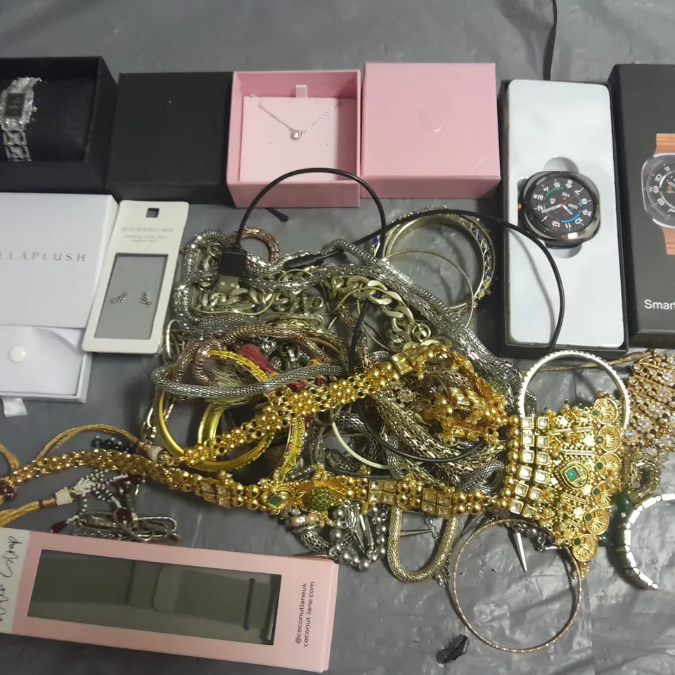 LOT OF ASSORTED JEWELLERY AND WATCH ITEMS TO INCLUDE SMART WATCHES, ACCESSORISE EARRINGS AND COCONUT LANE WATCH STRAP