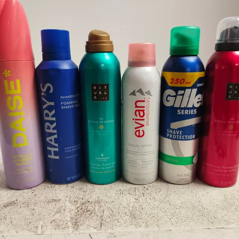 APPROXIMATELY 15 ASSORTED AEROSOLS TO INCLUDE DAISE , HARRY'S AND EVIAN FACIAL SPRAY