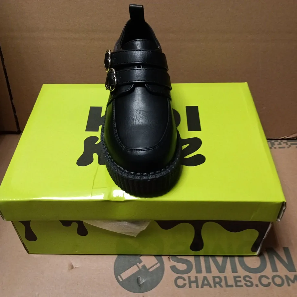 BOXED PAIR OF KOI KIDZ DREAM ADVENTURES KIDZ CHUNKY SHOES IN BLACK - SIZE 13