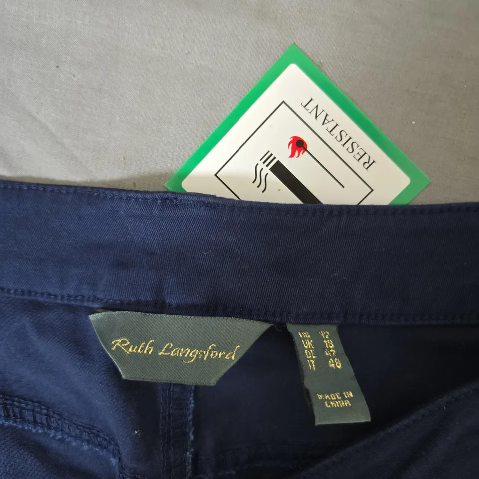 RUTH LANGFORD NAVY WOMEN'S TROUSERS, UK 16 (US 12, DE 42, IT 48) – MADE IN CHINA