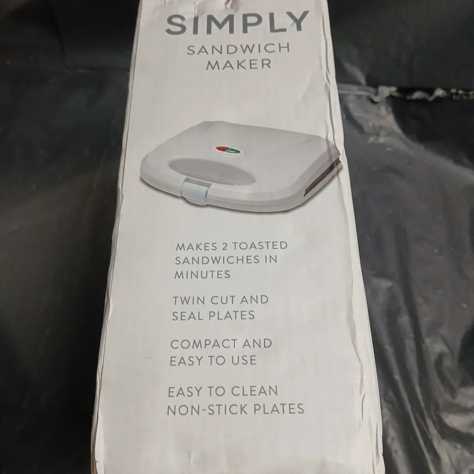 SIMPLY SANDWICH MAKER – BOXED