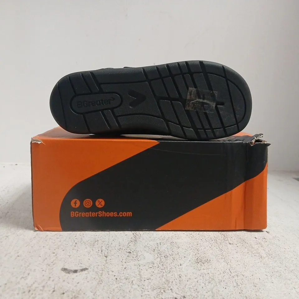 BOXED PAIR OF BGREATER VELCRO STRAP SHOES IN BLACK SIZE UK 3