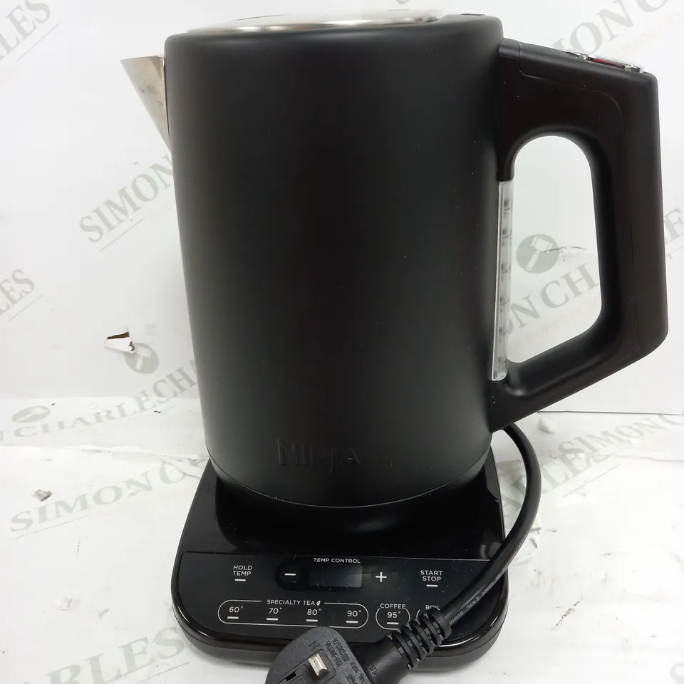 NINJA PERFECT TEMPERATURE KETTLE KT200UK