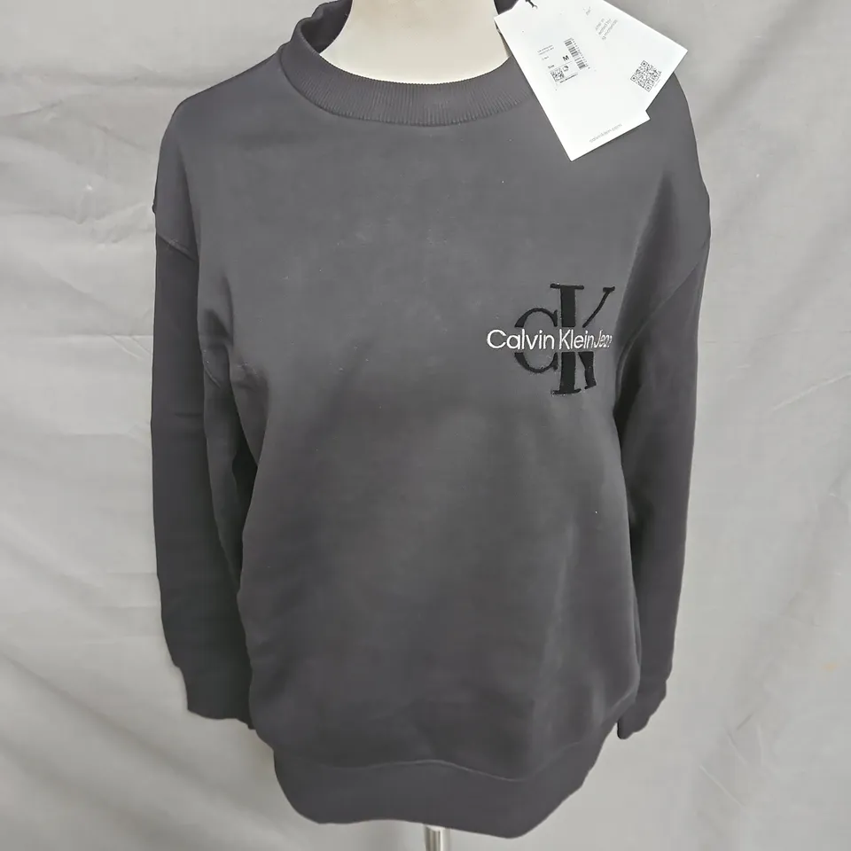CALVIN KLEIN JEANS CREW JUMPER IN BLACK SIZE M