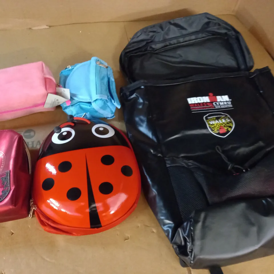 LOT OF 5 ASSORTED BAGS 