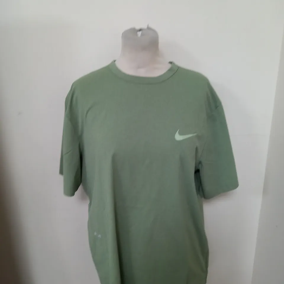 NIKE 1972 CASUAL T-SHIRT SIZE UNSPECIFIED