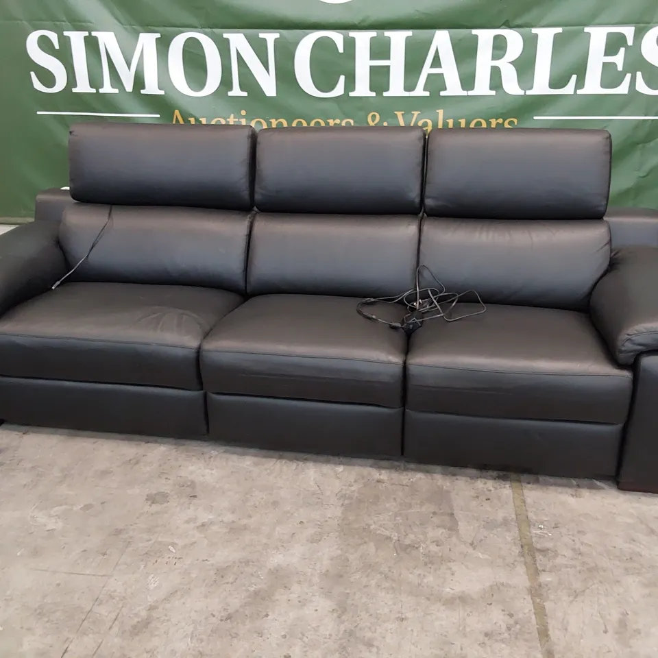 QUALITY ITALIAN DESIGNER MAESTRALE POWER RECLINING THREE SEATER SOFA WITH ADJUSTABLE HEADRESTS BLACK LEATHER 