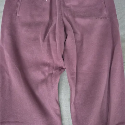 GYM KING JOGGERS IN BURGUNDY SIZE 10