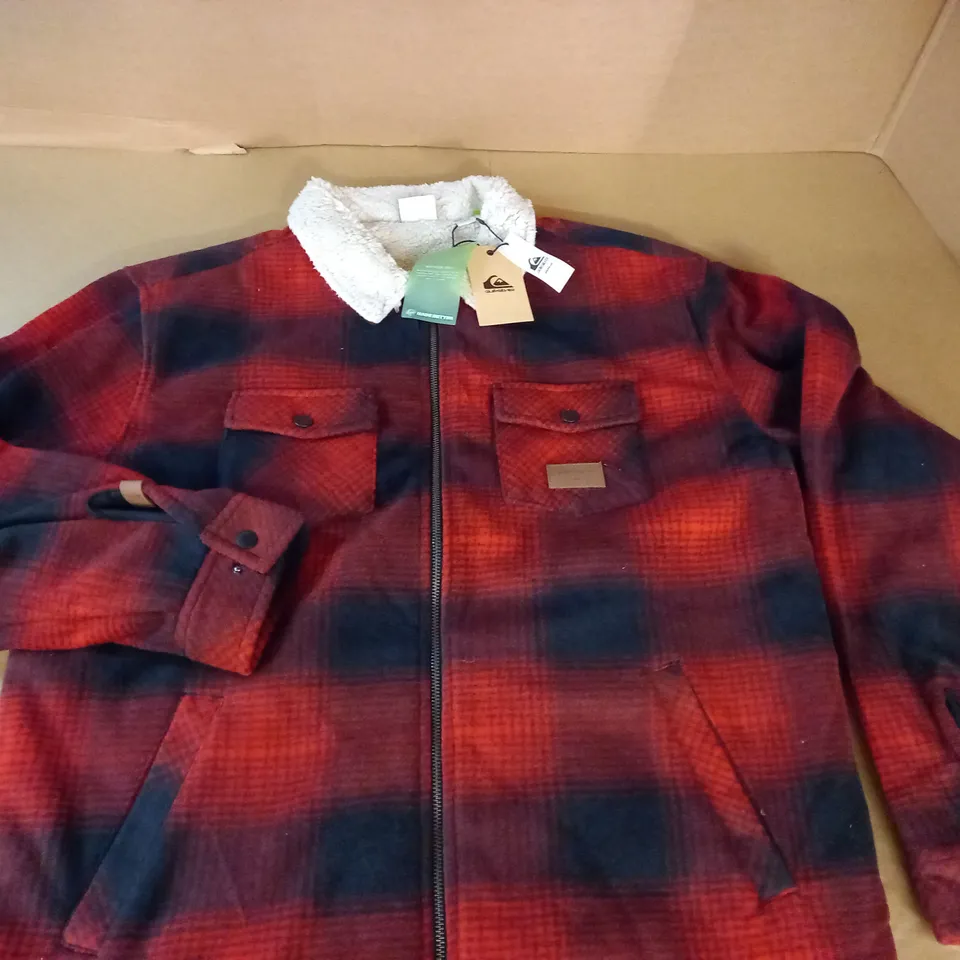 QUICKSILVER RED CHECK FLEECY JACKET - L/G