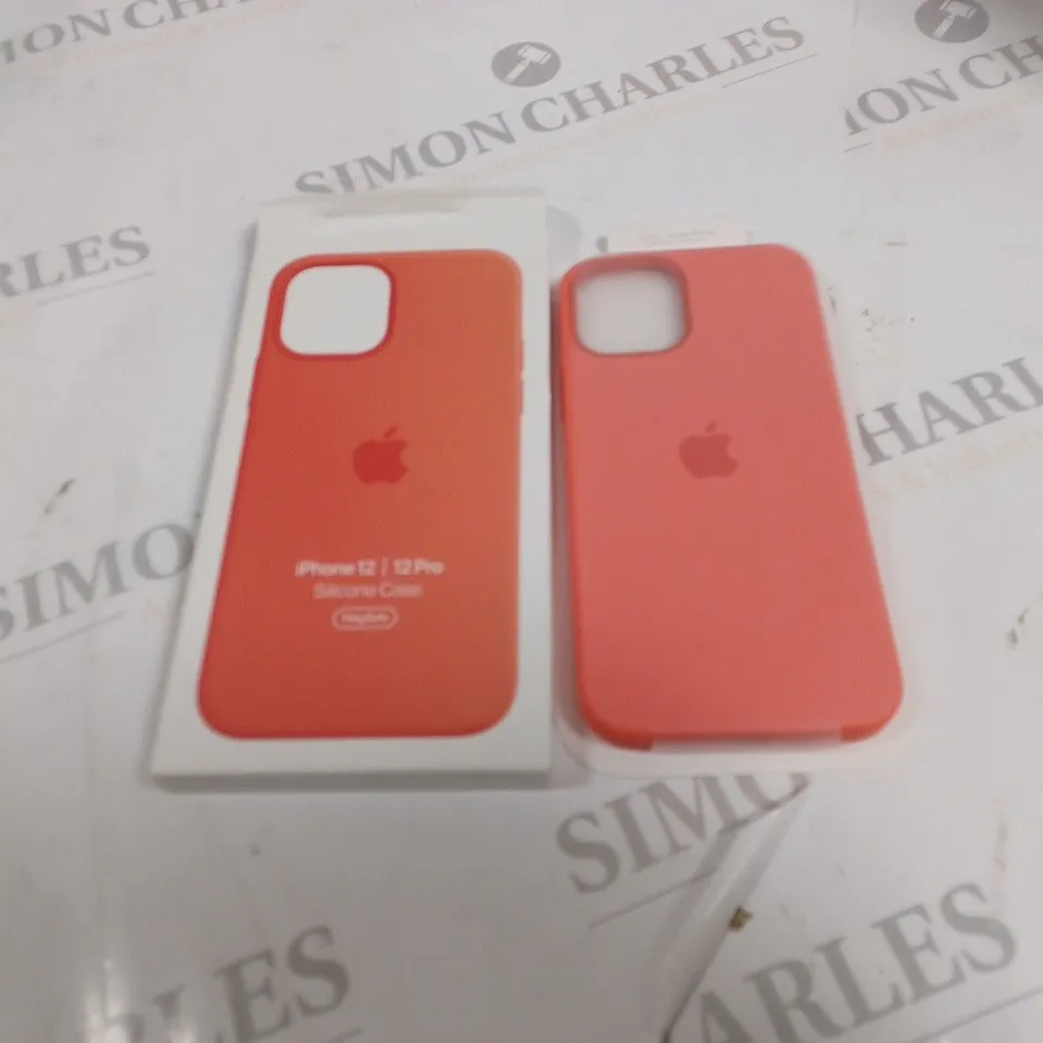 BOXED IPHONE 12 / 12PRO SILICONE CASE MAGSAFE 