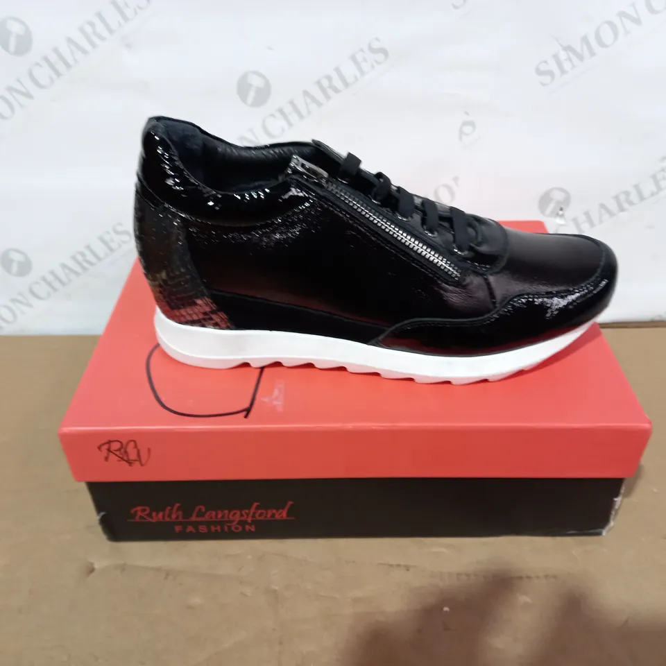 BOXED PAIR OF RUTH LANGSFORD SHOES - SIZE 41