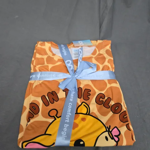 OODIE SLEEP TEE - GIRAFFE