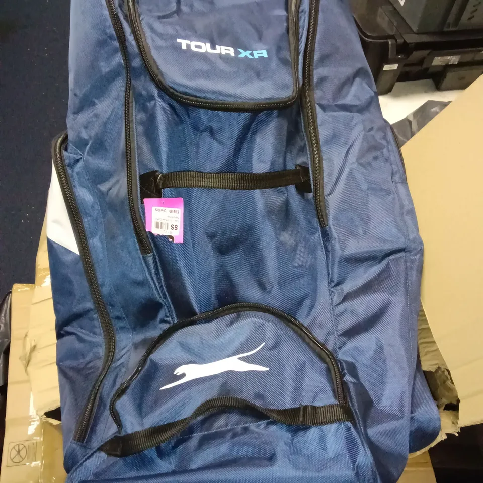 SLAZENGER TOUR XR WHEEL DUFFLE BAG