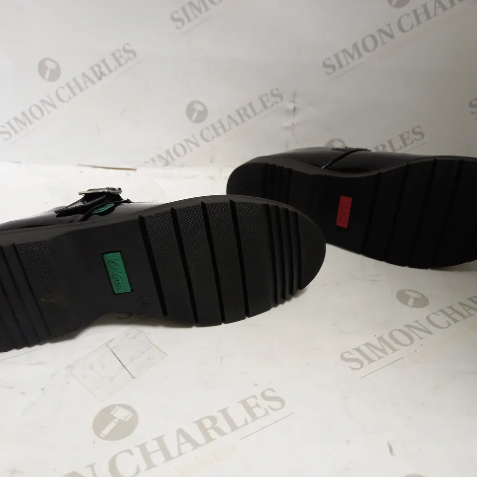 KICKERS FINLEY MJ PATL AF BLACK 38