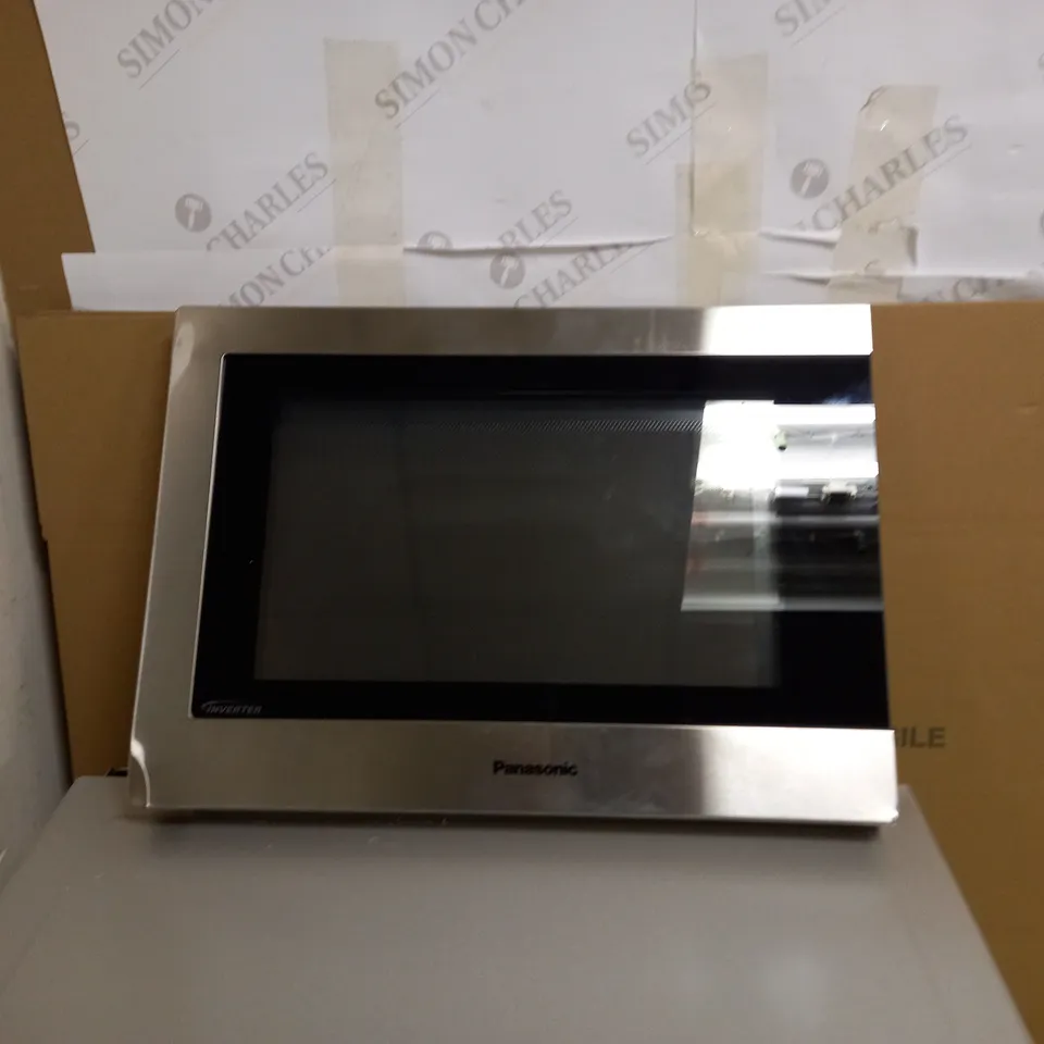 PANASONIC CD87KS MICROWAVE OVEN
