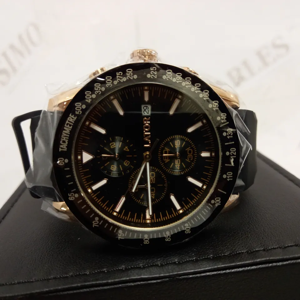 LATOR CALIBRE BLACK CHRONOGRAPH RUBBER STRAP WRISTWATCH RRP £550