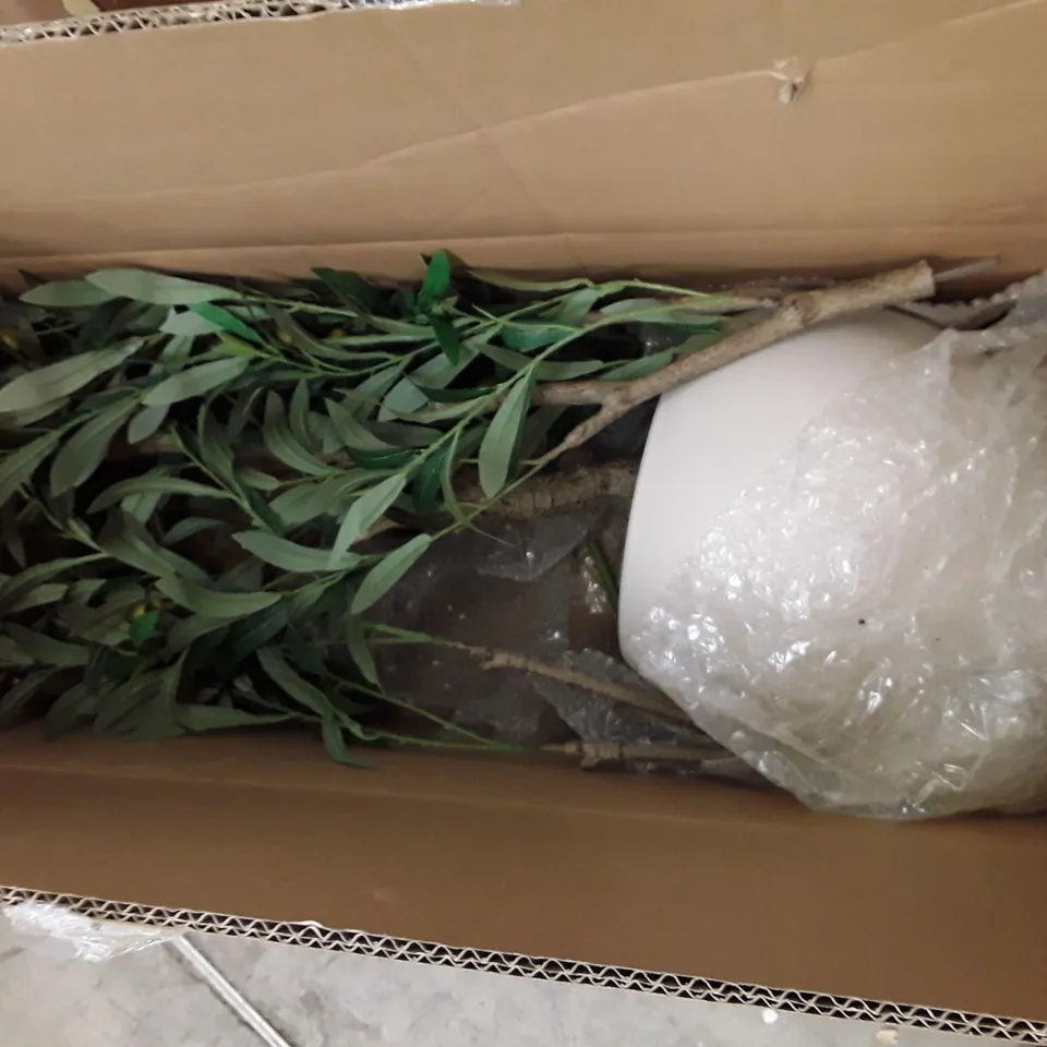 BOXED ARTIFICIAL 5FT PLANT