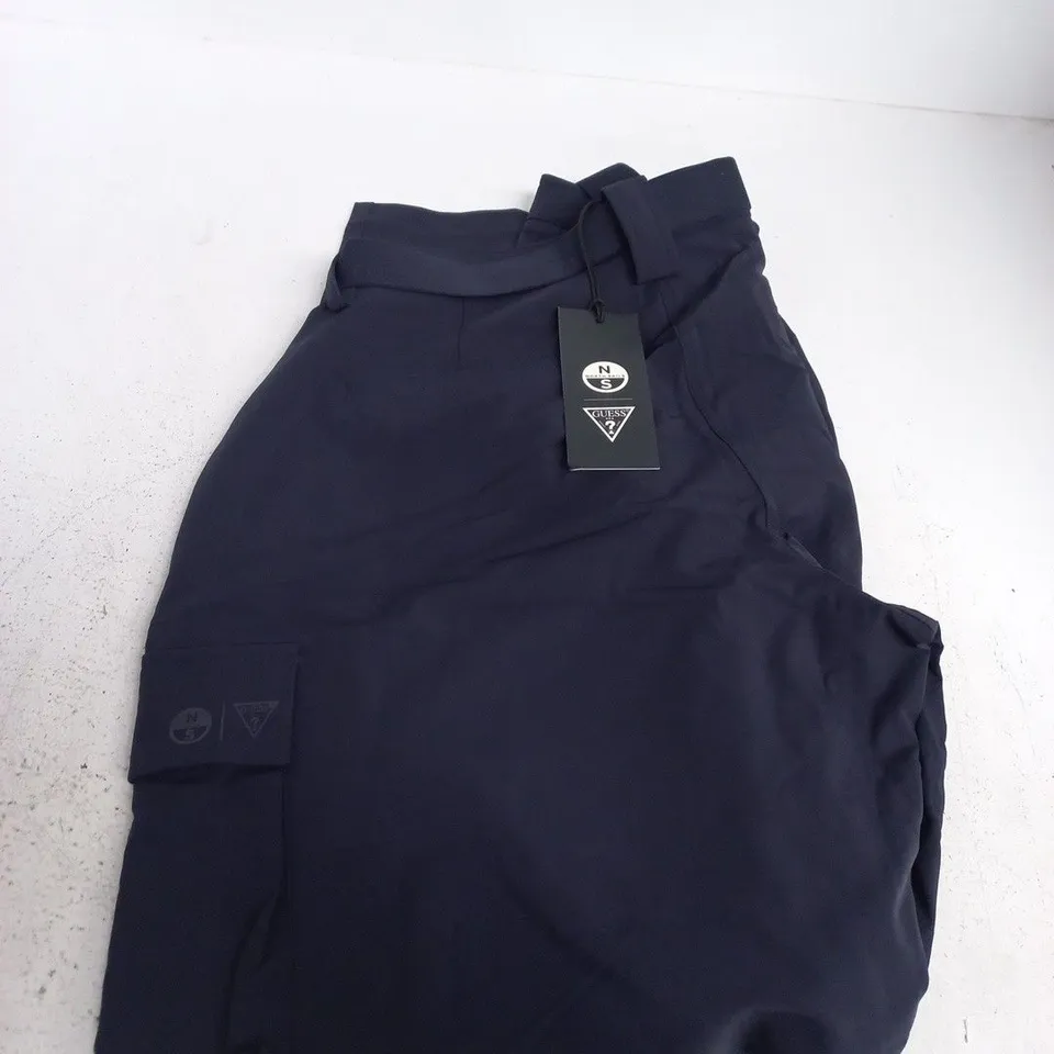 GUESS × NORTH SAILS NAVY TROUSERS WITH BELT – SIZE XXL