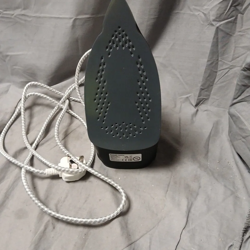 STEAM IRON – BLACK WITH BRAIDED CORD (UK PLUG). RUSSELL HOBBS.