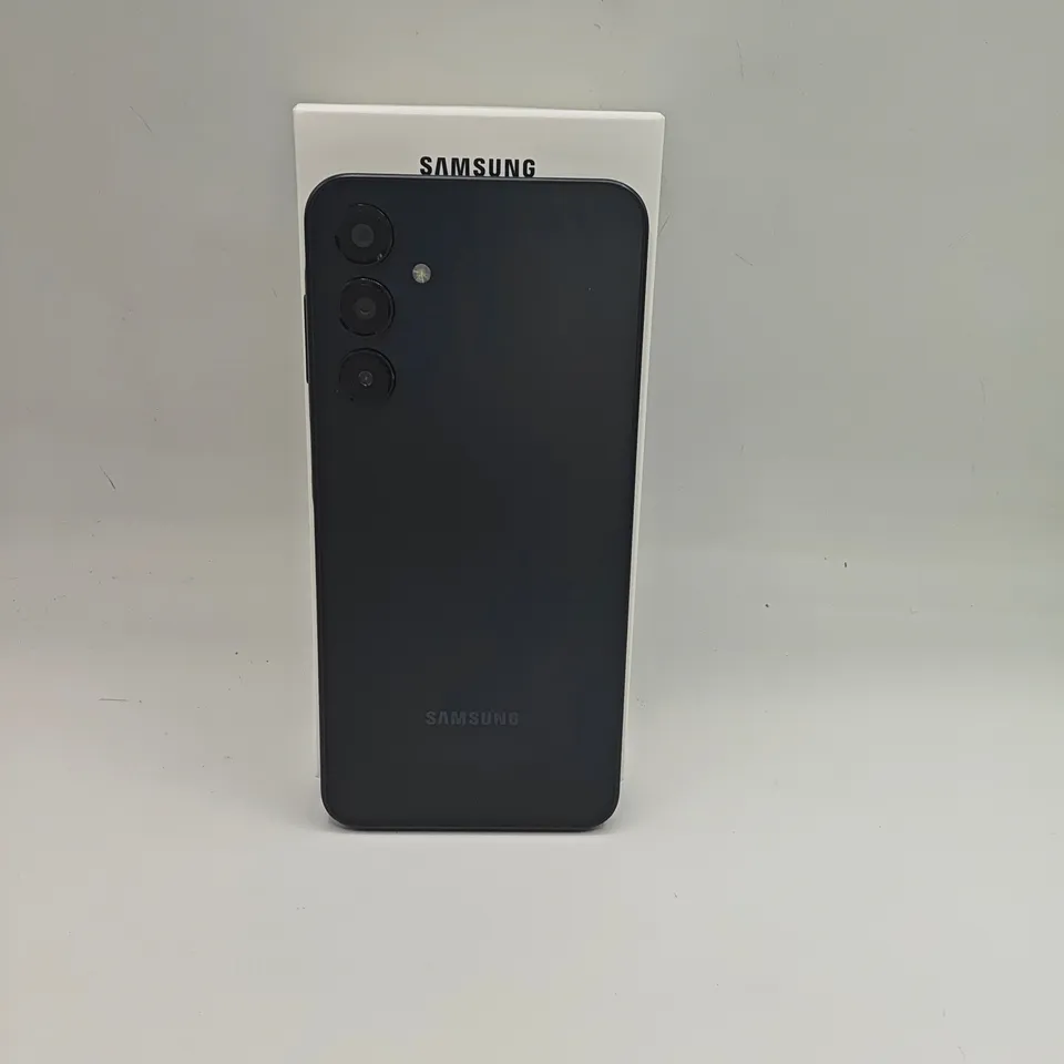 BOXED SAMSUNG GALAXY A16 4/128GB IN BLACK - SM-A165F