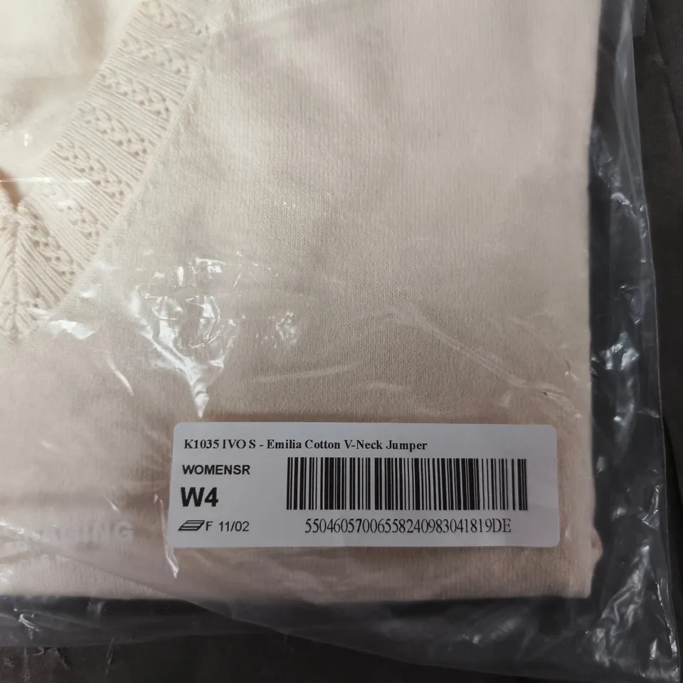 BODEN EMILIA COTTON V-NECK JUMPER – WOMEN’S SIZE S (CREAM)