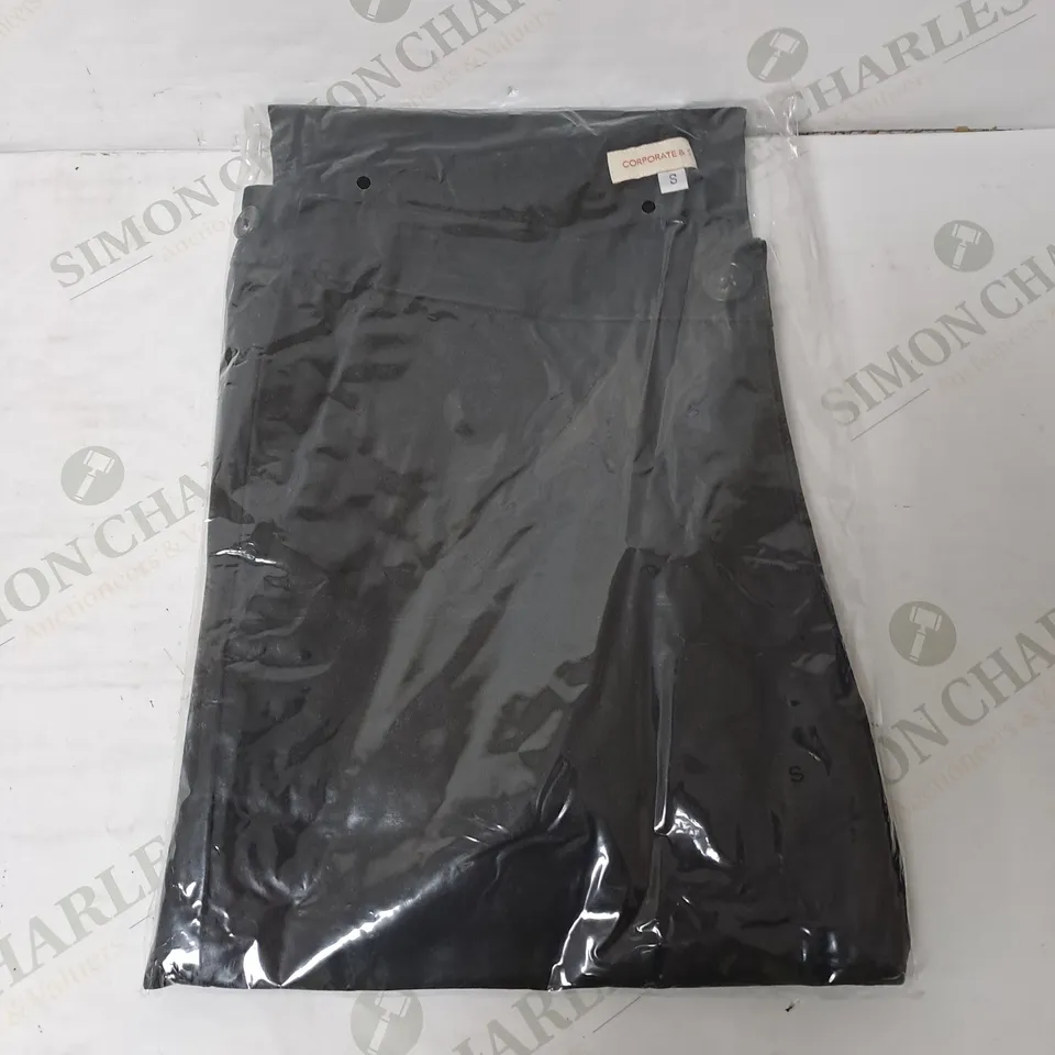 SEALED SET OF 11 BRAND NEW CORPORATIVE STYLE BLACK CHINOS - SMALL