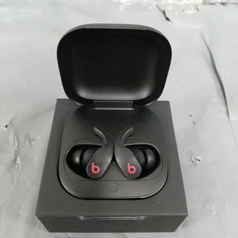 BEATS FIT PRO 24M CB BLACK 