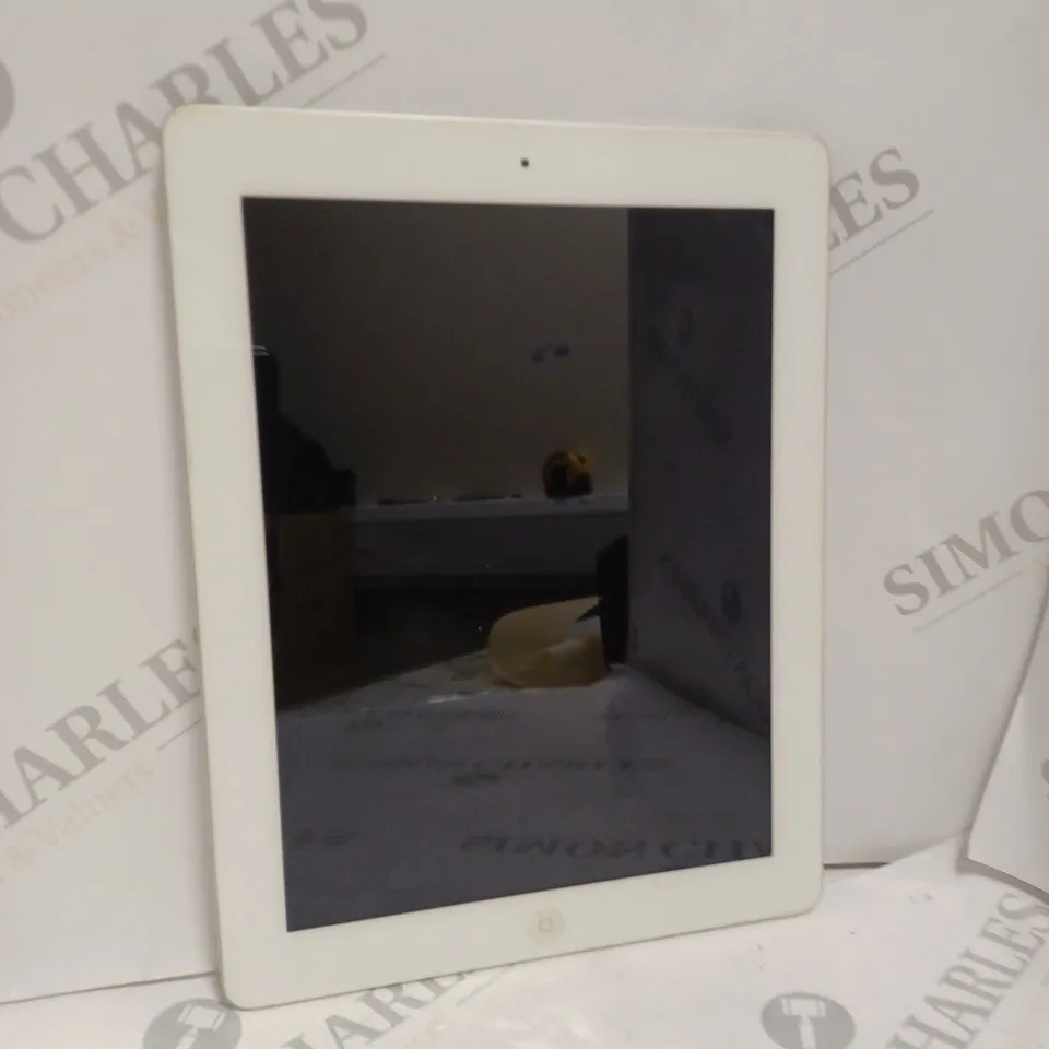 APPLE IPAD TABLET - MODEL UNSPECIFIED 