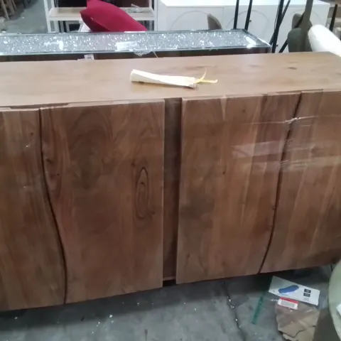 HEPHZIBAH LARGE SIDEBOARD 