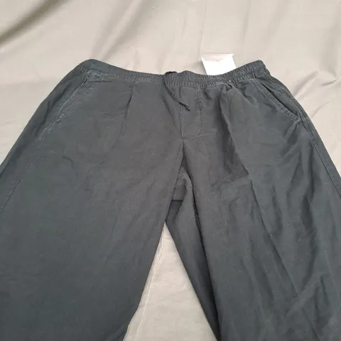 ABERCROMBIE & FITCH BLACK LOOSE BLACK TROUSERS - LARGE