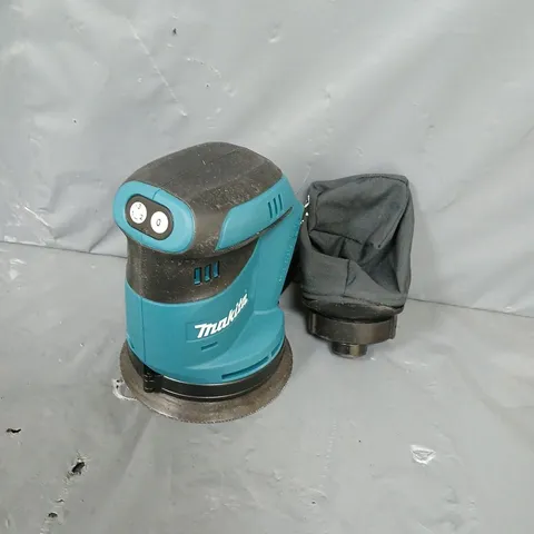 BOXED MAKITA CORDLESS RANDOM ORBIT SANDER 