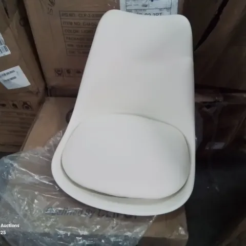 BOXED PLASTIC DINNING CHAIR - WHITE (1 BOX) 