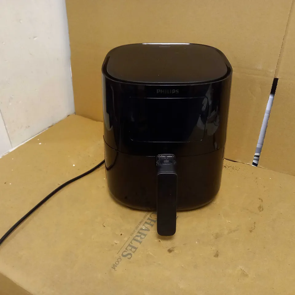 PHILIPS AIR FRYER ESSENTIAL 