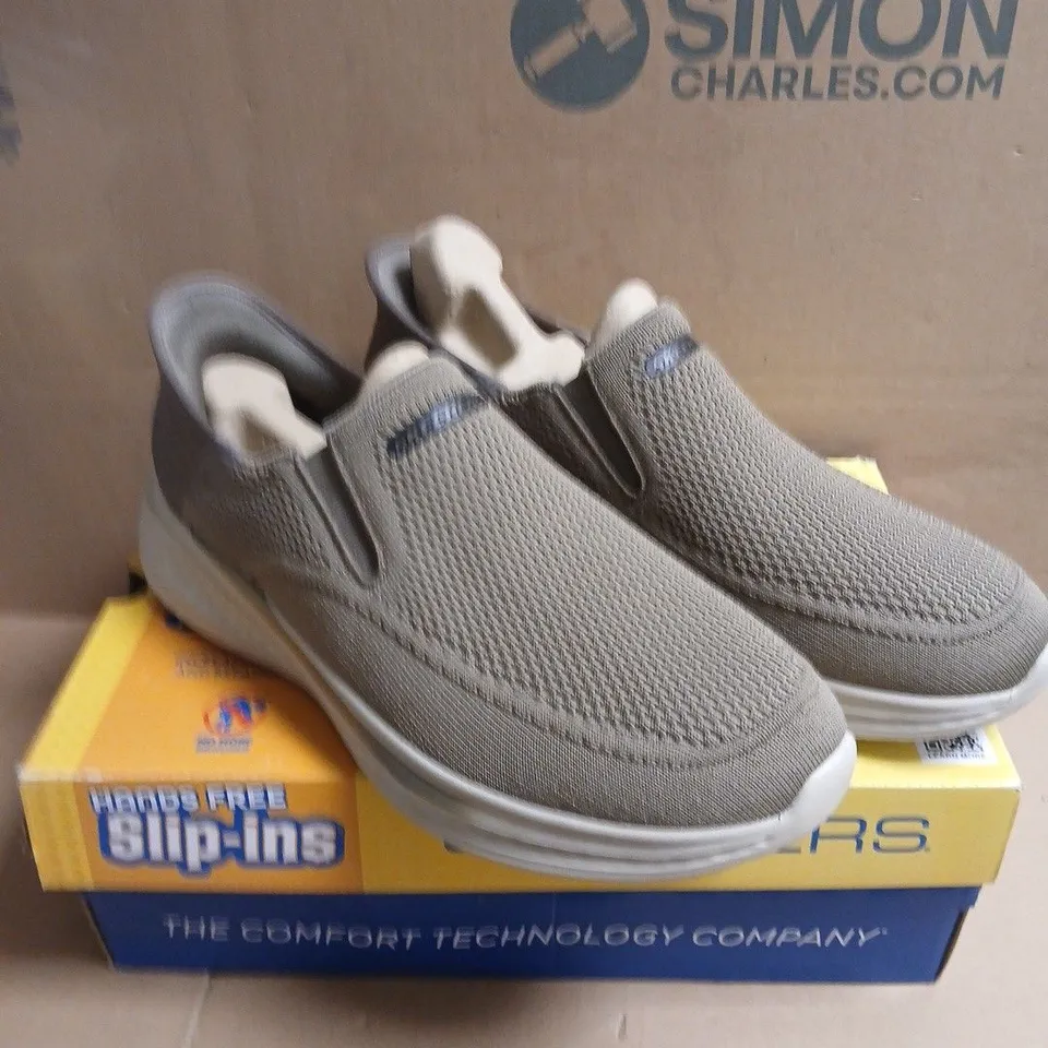 BOXED PAIR OF SKECHERS SLIP-INS RELAXED FIT MENS GREY MESH SLIP-ON – UK 10 