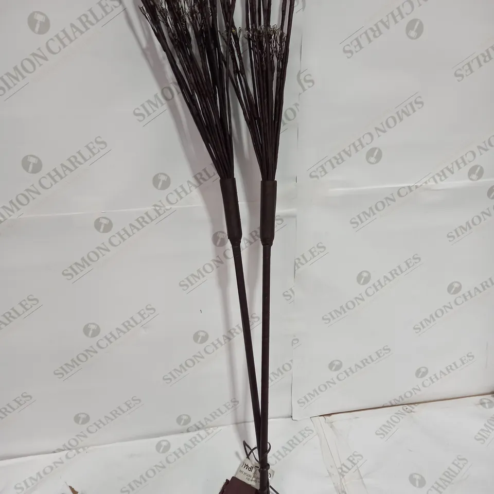 LUXFORM BATTERY OPERATED SET OF TWINKLING STAR LIGHT STAKES