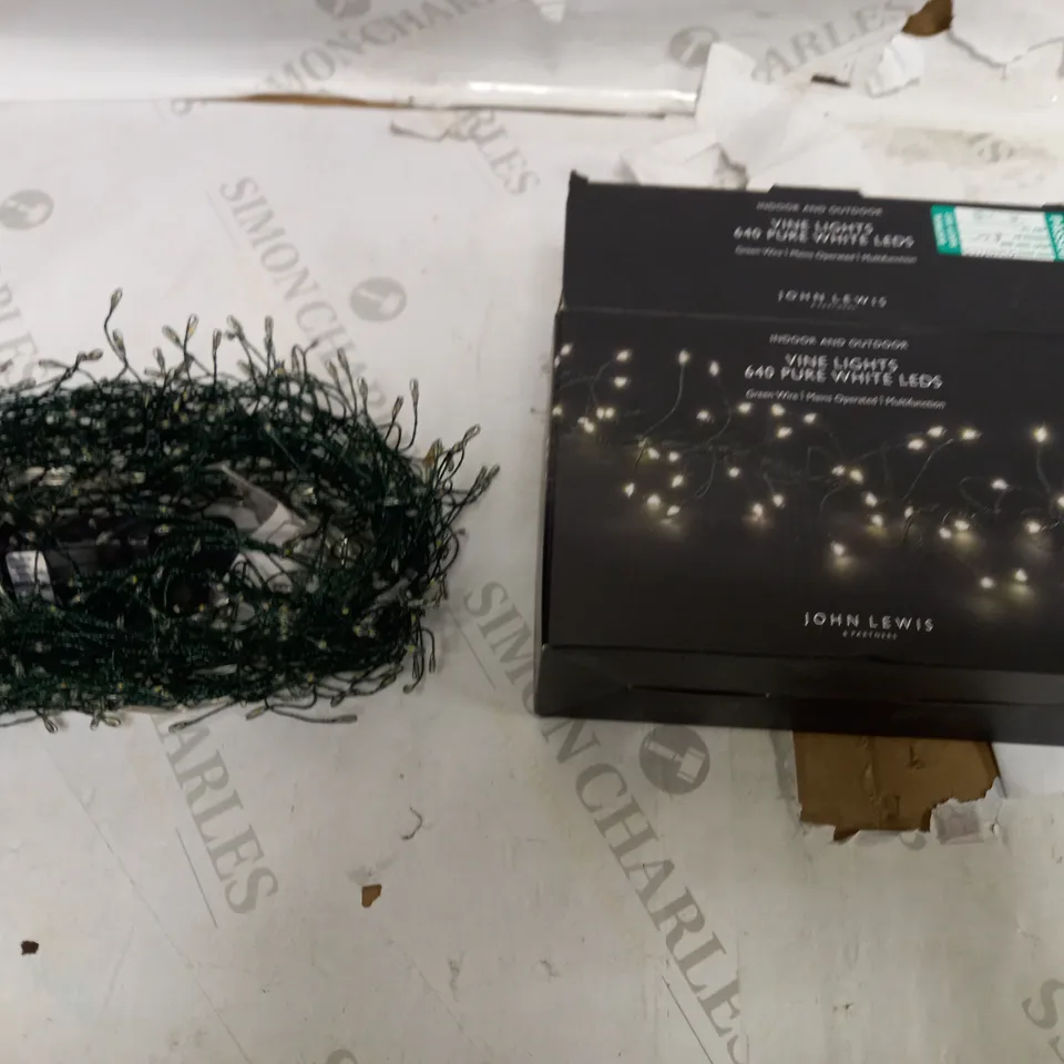 VINE LIGHTS 640 PURE WHITE LEDS 