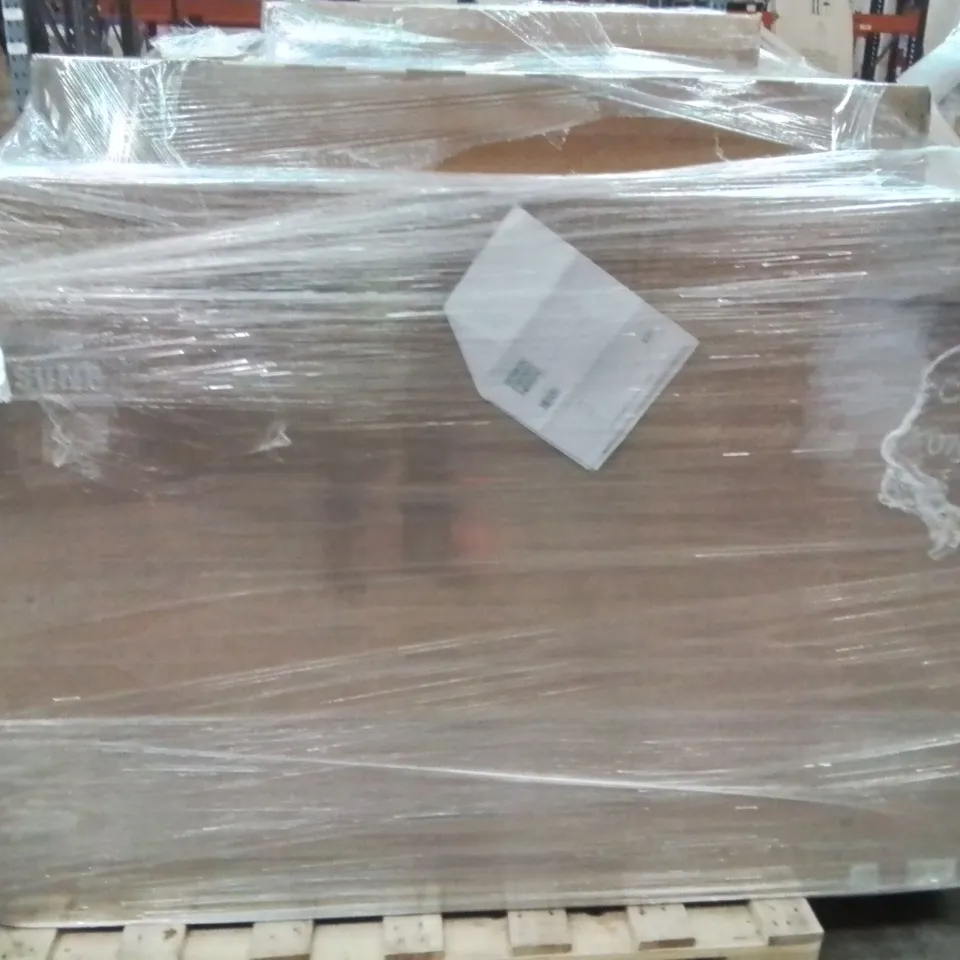 PALLET  CONTAINING APPROXIMATELY 8 DAMAGED TVS