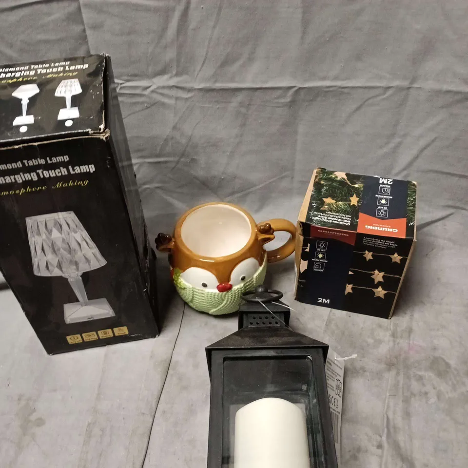 APPROXIMATELY 10 ASSORTED HOUSEHOLD PRODUCTS TO INCLUDE LED LANTERN, TOUCH LAMP, FLASK ETC 